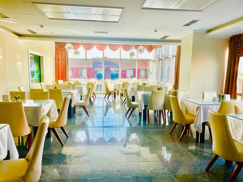 Hotel Argo Batoumi Extérieur photo